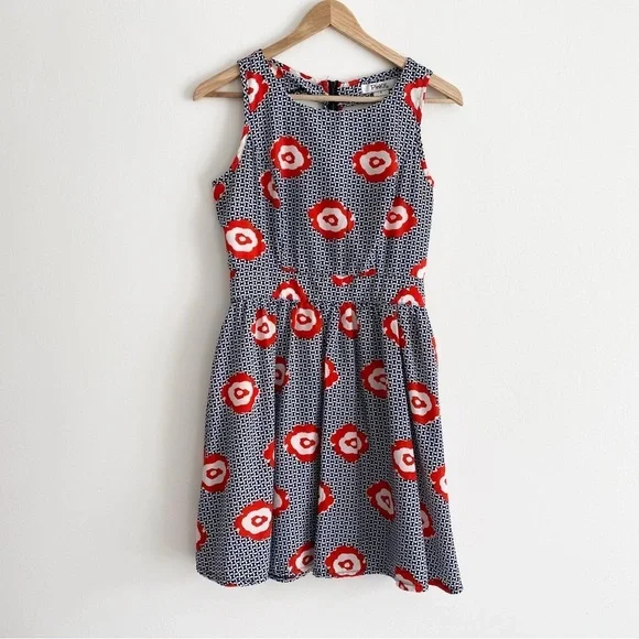 Pinky Retro Floral Cut Out Dress, Size Small, Navy, White, Red - Picture 6 of 11